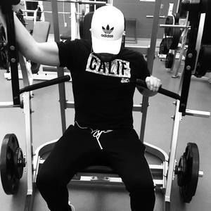 Meet your Posher, Aaron